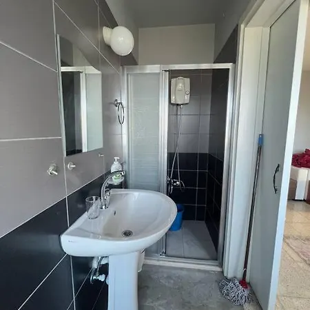 Merkez Deniz Manzarali Daire Apartmán Kyrenia (Northern Cyprus)